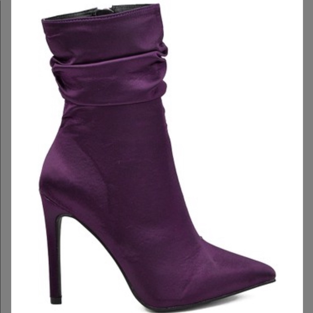 Never been worn! Brand new! Purple ankle boots